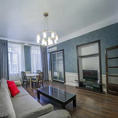 Apartment Paradis